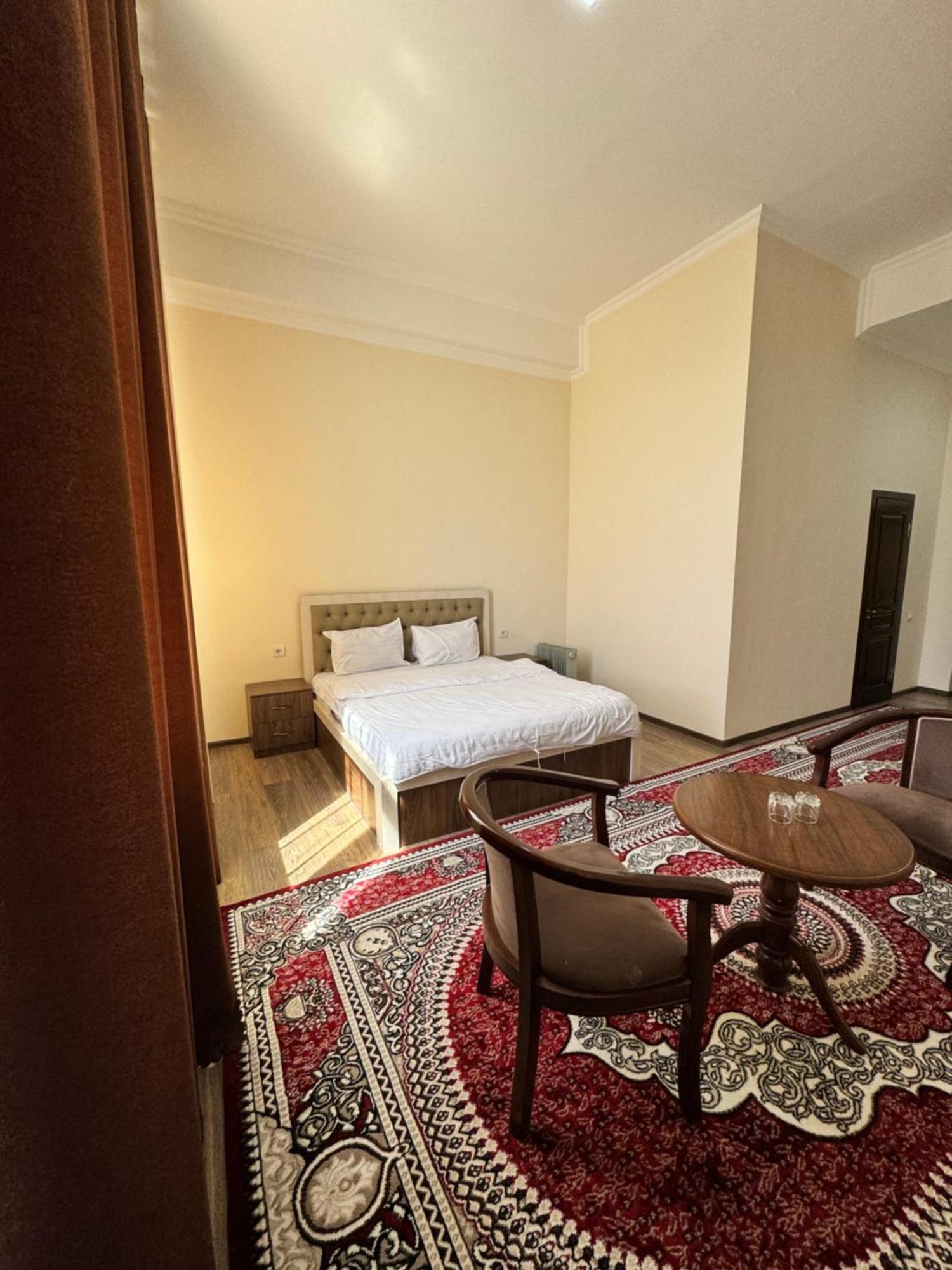 Hotel Rudaki Panjakent 外观 照片